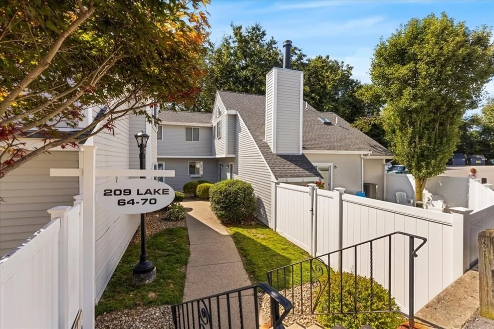 Unit for sale at 209 Lake St, Weymouth, MA 02189