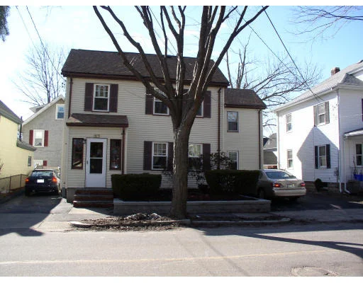 Unit for sale at 57 Pleasant St, Wakefield, MA 01880