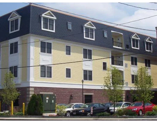 Unit for sale at 270 North Main Street, Mansfield, MA 02048