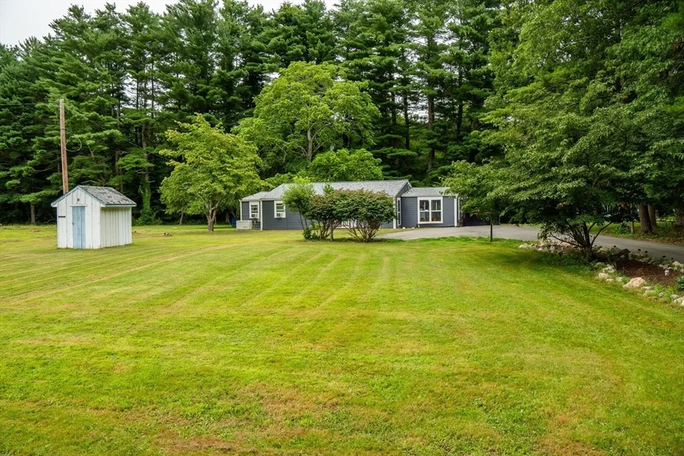Unit for sale at 202 West St, Plympton, MA 02367