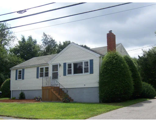 Unit for sale at 4 Samoset Road, Woburn, MA 01801