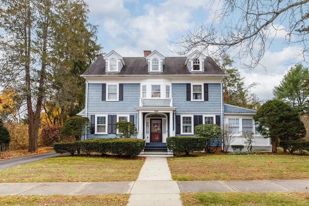 Unit for sale at 154 Madison Ave, Holyoke, MA 01040