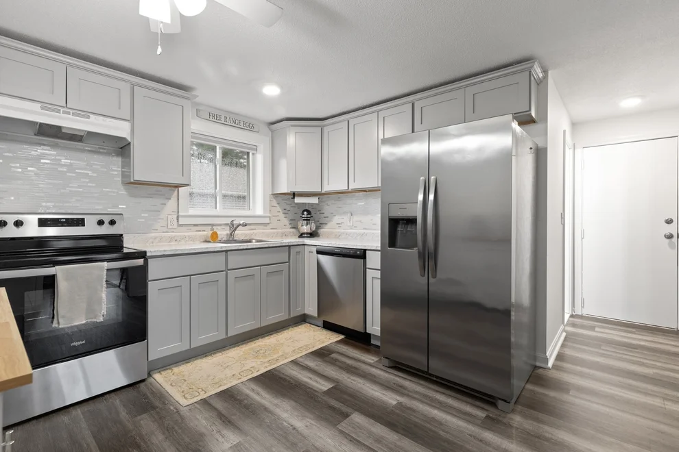 Unit for sale at 8 Royal Dane Dr, Marshfield, MA 02050
