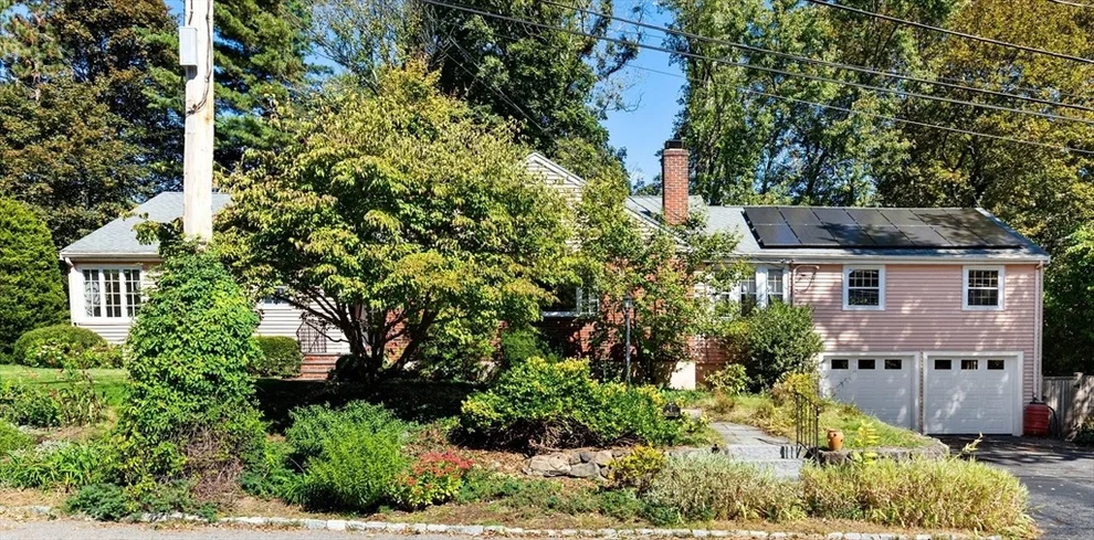 Unit for sale at 4 Stony Brook Rd, Arlington, MA 02476
