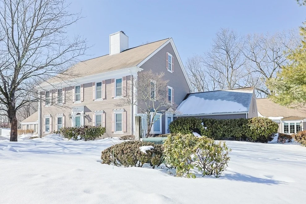 Unit for sale at 17 Quisset Brook, Milton, MA 02186