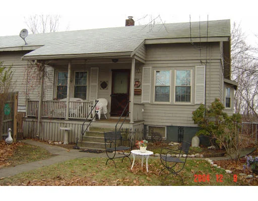 Unit for sale at 35 R Margin, Peabody, MA 01960