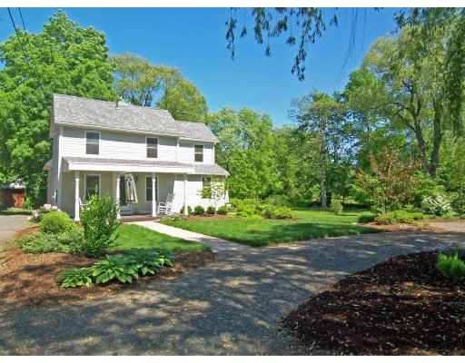 Unit for sale at 51 Woodmont Rd, Northampton, MA 01060