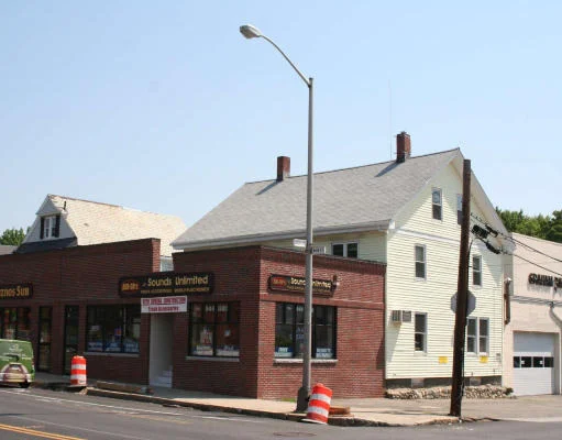 Unit for sale at 505 Main Street, Reading, MA 01867