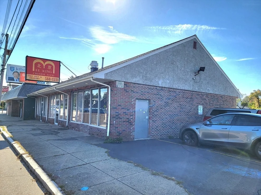 Unit for sale at 185-187 Crescent St, Brockton, MA 02302