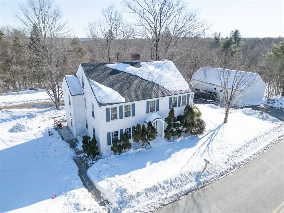 Unit for sale at 222 W Townsend Rd, Lunenburg, MA 01462