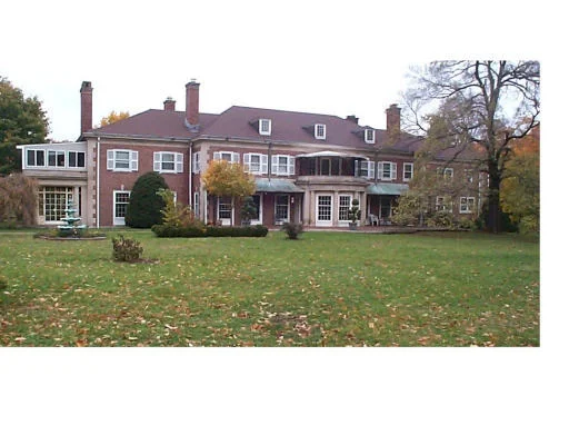 Unit for sale at 35 Pleasant St, Franklin, MA 02038