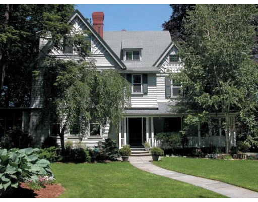 Unit for sale at 171 Highland Avenue, Newton, MA 02465
