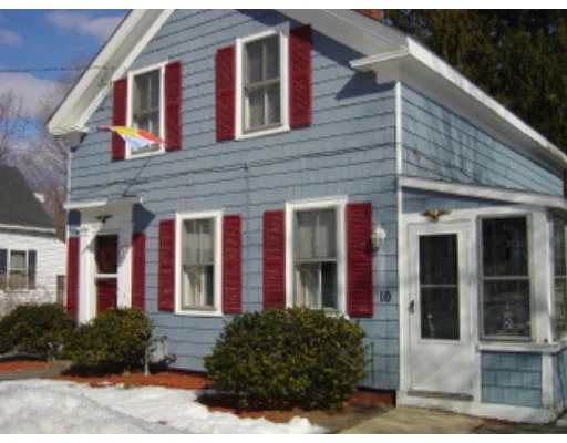 Unit for sale at 10 Jackson St., Newburyport, MA 01950