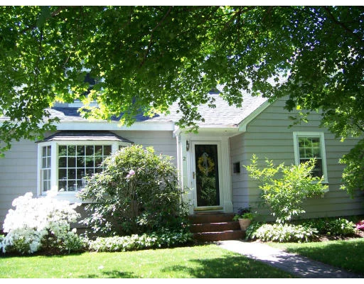 Unit for sale at 2 Princeton Avenue, Beverly, MA 01915