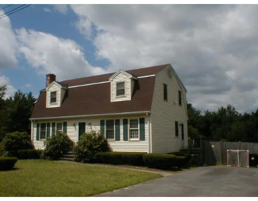 Unit for sale at 224 Pond Street, Franklin, MA 02038