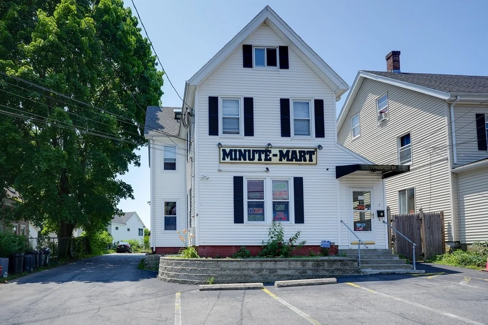 Unit for sale at 7 Prospect St, Woburn, MA 01801