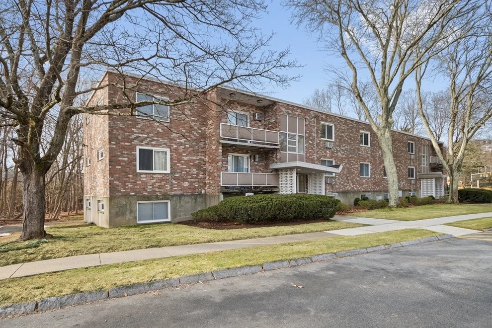 Unit for sale at 25 Lionel Ave, Waltham, MA 02452