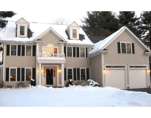 Unit for sale at 14 Fenmere Avenue, Wellesley, MA 02482