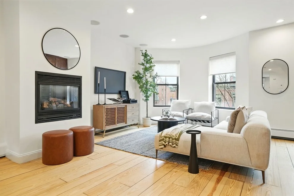 Unit for sale at 220 West Springfield St, Boston, MA 02118