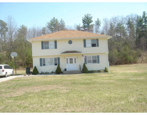 Unit for sale at 21 Eagle Hts, Belchertown, MA 01007