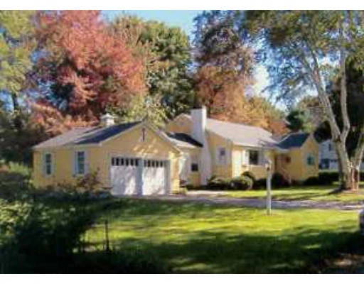 Unit for sale at 3 Sheffield Rd., Wakefield, MA 01880