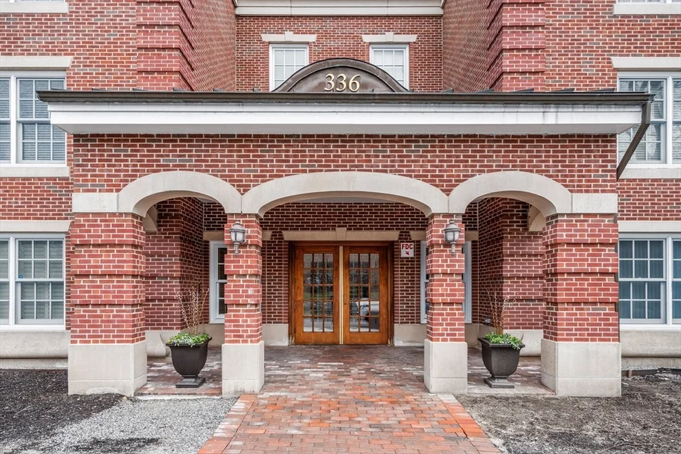 Unit for sale at 336 Boylston St, Newton, MA 02459