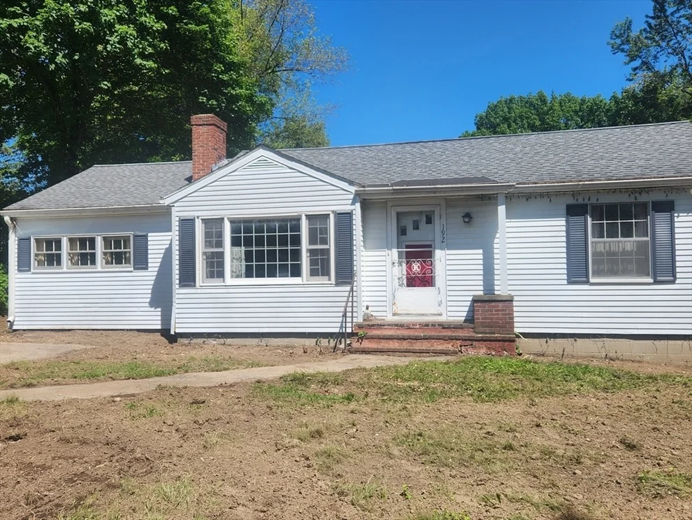 Unit for sale at 192 White Street, Lunenburg, MA 01462