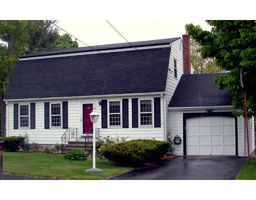 Unit for sale at 2 Sunnybrook Lane, Canton, MA 02021