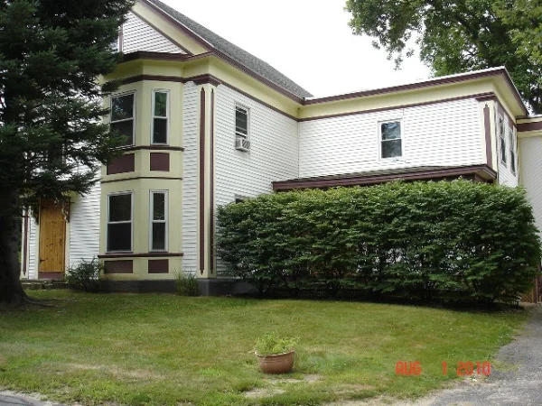 Unit for sale at 17 Elm Street, Hubbardston, MA 01452