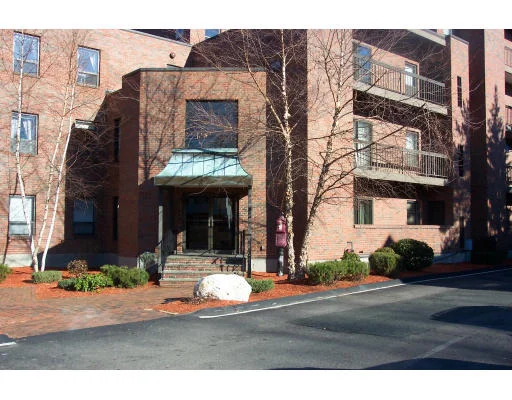 Unit for sale at 123 Elm St, Quincy, MA 02169