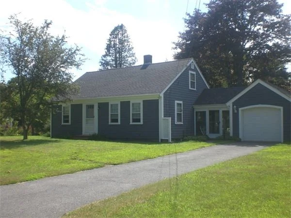Unit for sale at 1 Perry Ave, Mattapoisett, MA 02739