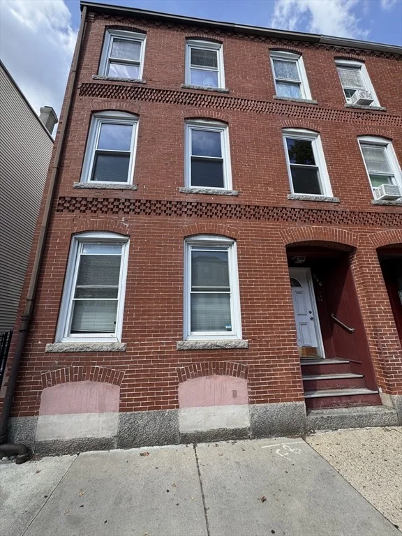 Unit for sale at 206 Chelsea St, Boston, MA 02128
