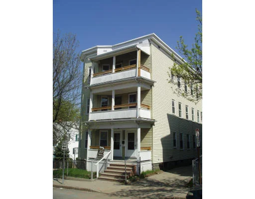 Unit for sale at 165 Walnut St, Somerville, MA 02145