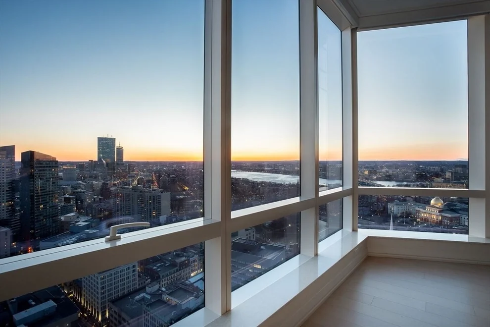 Unit for sale at 1 Franklin St, Boston, MA 02110