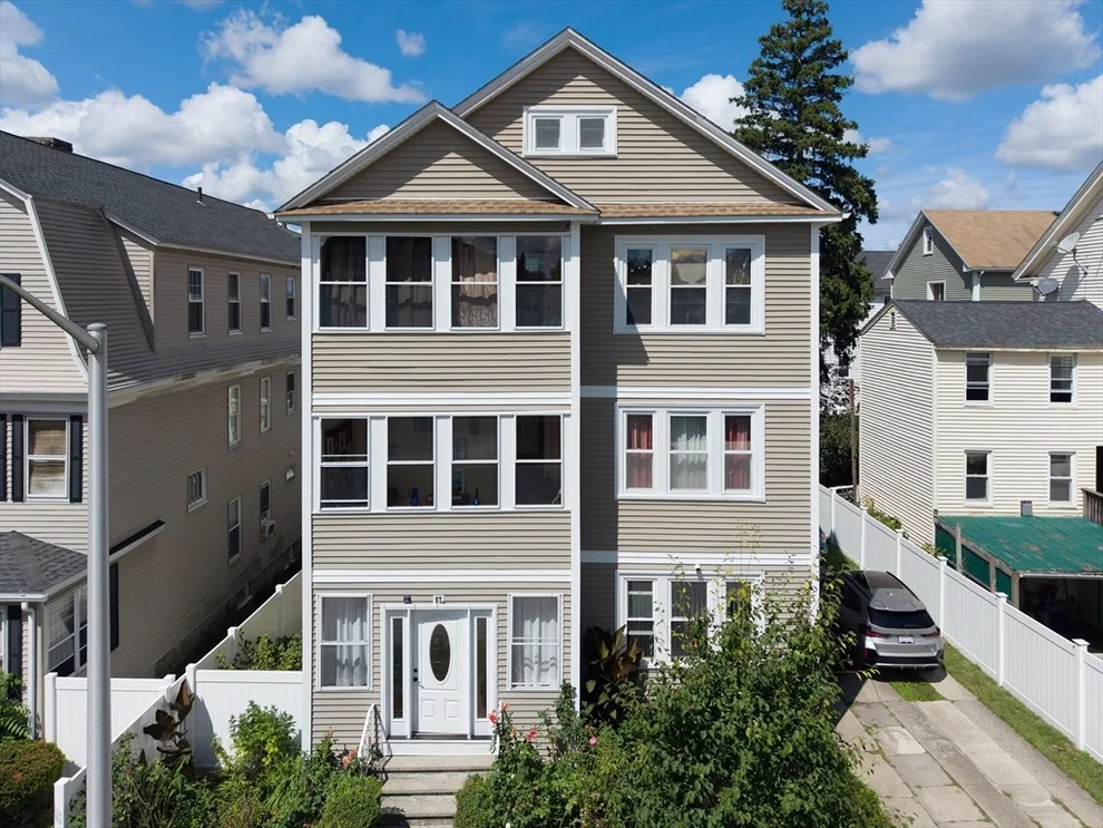 Unit for sale at 87 Fairfax Rd, Worcester, MA 01610