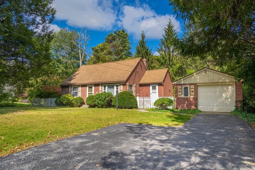 Unit for sale at 1472 Main Street, Leicester, MA 01524