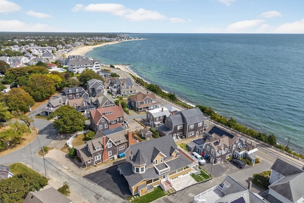 Unit for sale at 9 Fairmount Ave, Falmouth, MA 02540
