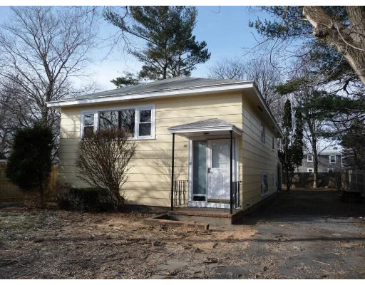 Unit for sale at 10 Hope Ave, Newburyport, MA 01950