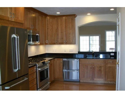 Unit for sale at 42B Seven Springs Lane, Burlington, MA 01803