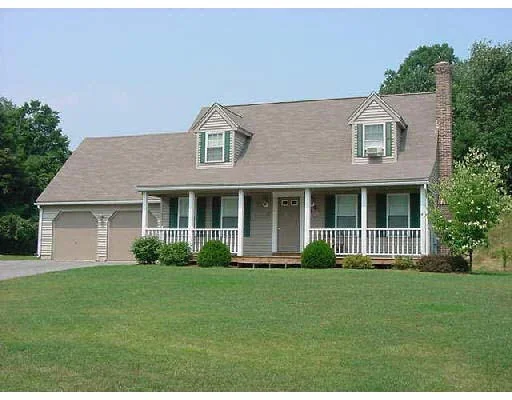 Unit for sale at 19 Jewel Dr, Leominster, MA 01453