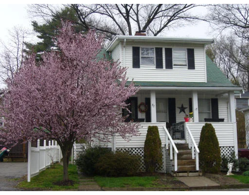 Unit for sale at 82 Arborway Dr, Braintree, MA 02184