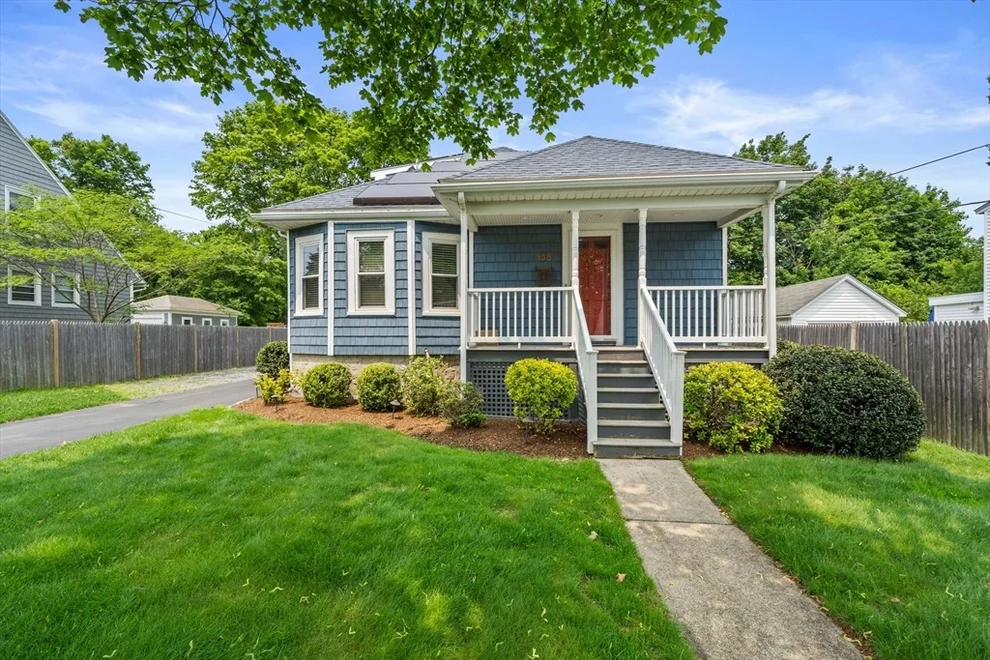 Unit for sale at 458 Pleasant St, Weymouth, MA 02190