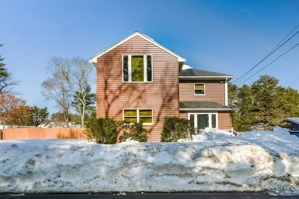 Unit for sale at 56 Chipaway Rd, Freetown, MA 02717