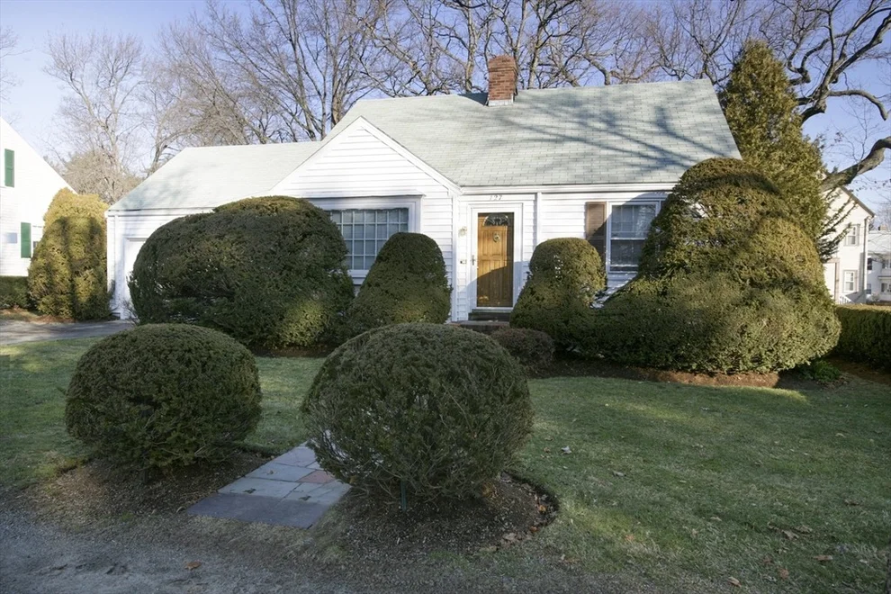 Unit for sale at 127 Fairway Drive, Newton, MA 02465