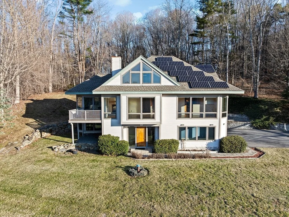 Unit for sale at 56 River Rd, Merrimac, MA 01860