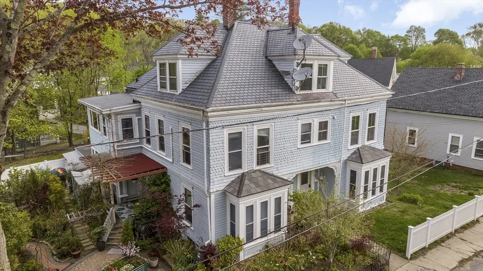 Unit for sale at 3 Lake Ave, Amesbury, MA 01913