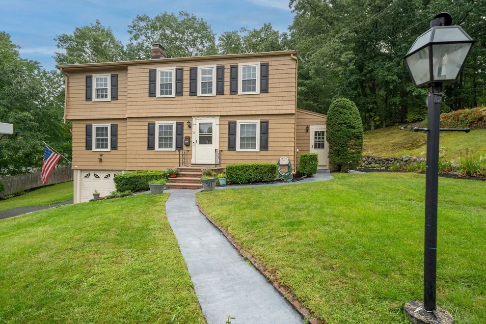 Unit for sale at 23 Fisher Terrace, Woburn, MA 01801