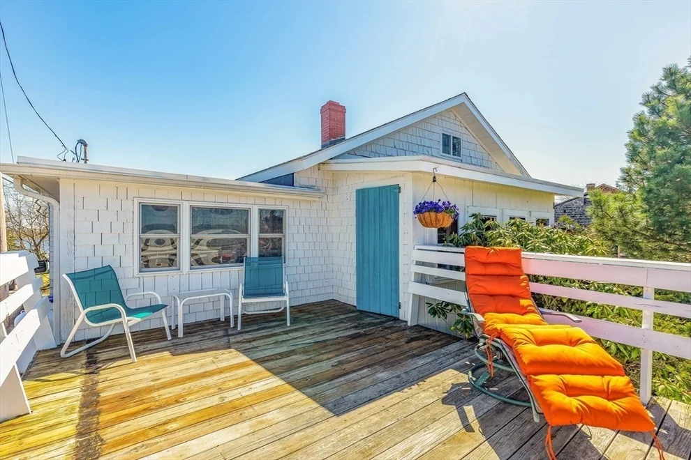 Unit for sale at 4 Anchor Ave, Newbury, MA 01951