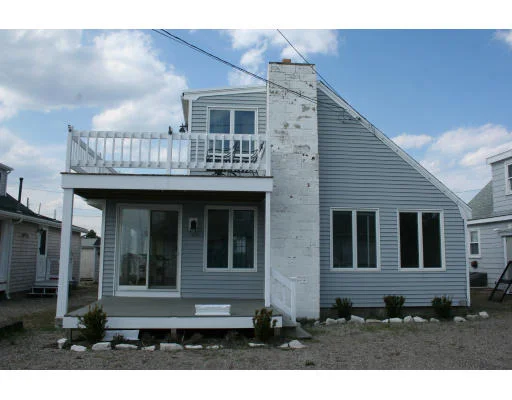 Unit for sale at 7 Oliver St, Scituate, MA 02066
