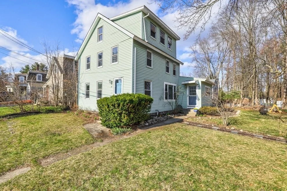 Unit for sale at 10 Metropolitan Ave, Ashland, MA 01721